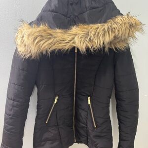 H&M Black Puffer Jacket with Faux Fur Trim
